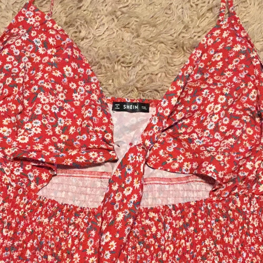 Red romper - Picture 3 of 4